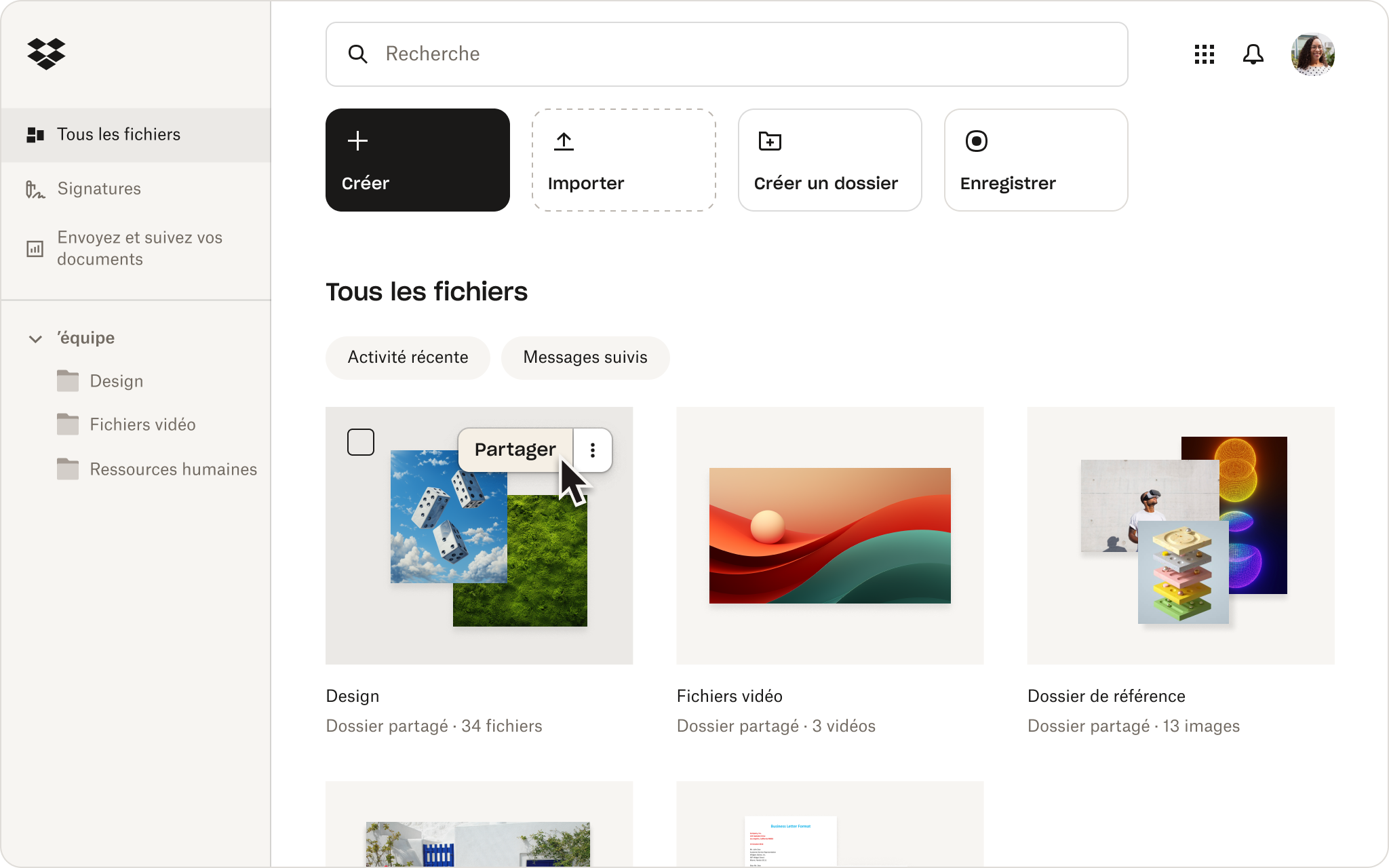 Interface du tableau de bord Dropbox affichant les utilisateurs connectés devant plusieurs produits