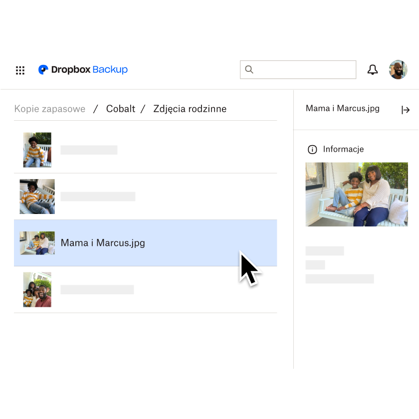 Zdjęcie babci z wnukiem siedzących na werandzie zapisane jako plik JPG w folderze ze zdjęciami rodzinnymi w Dropbox Backup