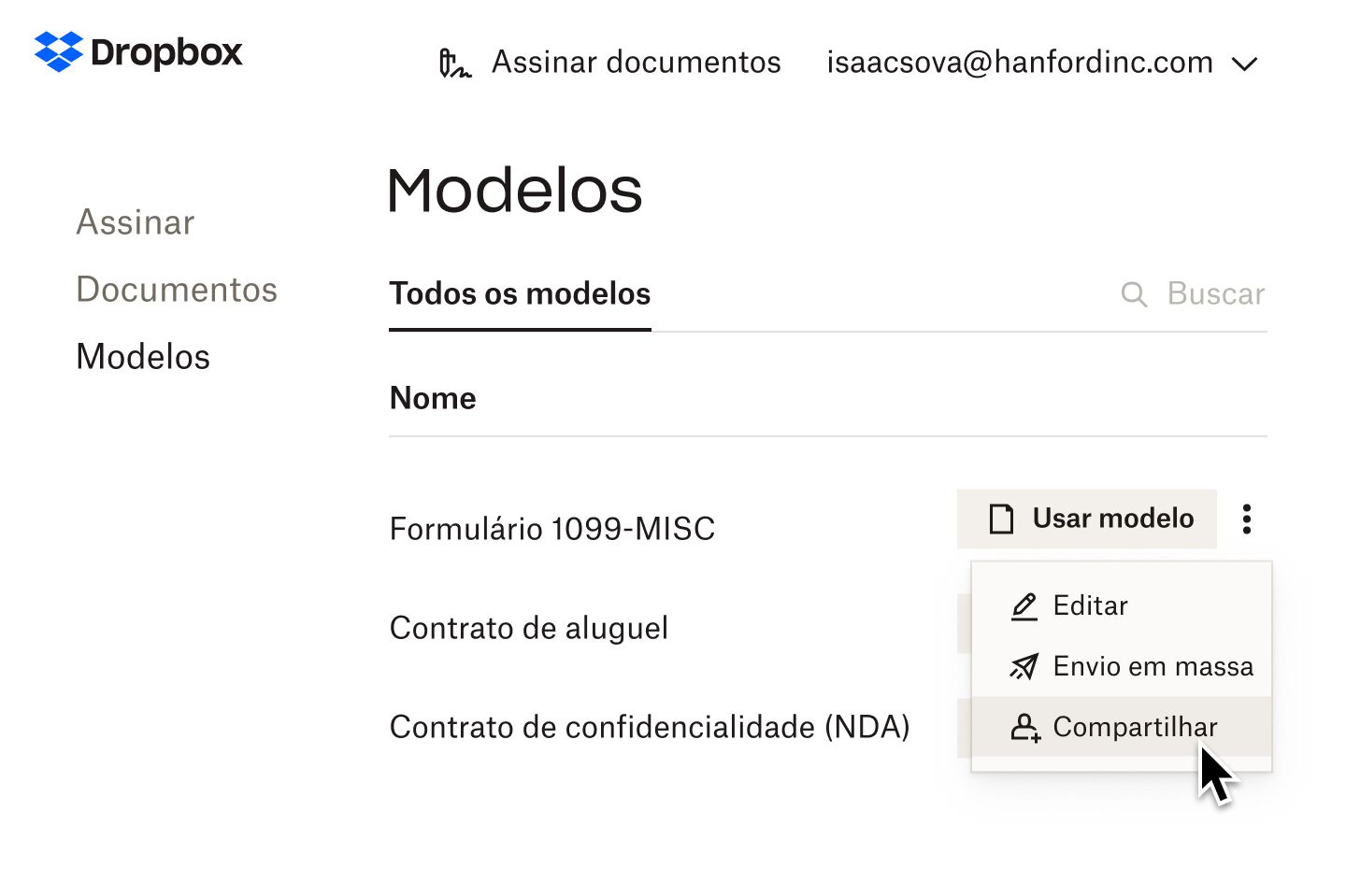 Um usuário selecionando “Compartilhar” no menu suspenso “Usar modelo” para um modelo de formulário 1099-MISC