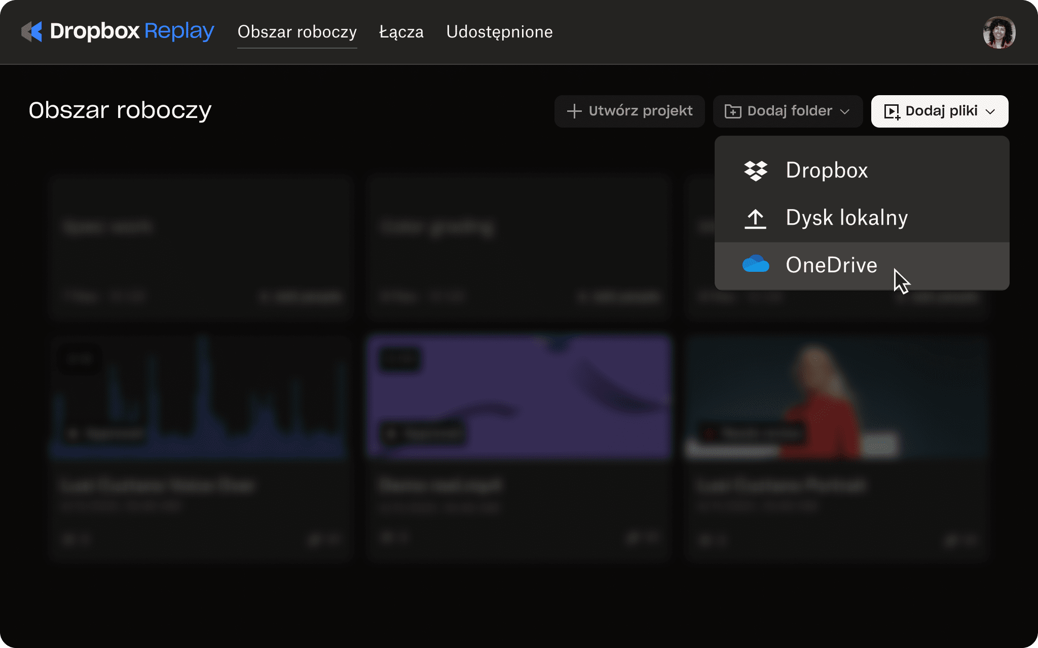 Interfejs użytkownika dodatku Replay z możliwością przesłania projektu do usługi OneDrive