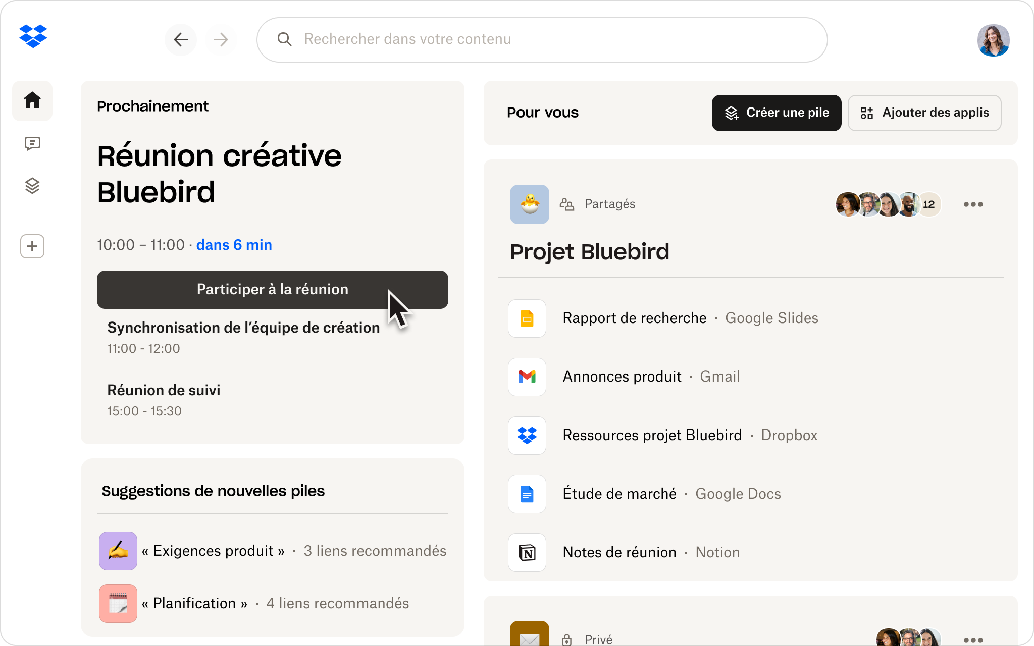 Animation montrant un utilisateur qui saisit les termes « objectifs de l’entreprise » dans la barre de recherche Dash, qui consulte ensuite le contenu correspondant aux mots clés, puis qui clique sur un fichier Dropbox Paper intitulé Résultats pour les objectifs clés de l’entreprise (OKR).