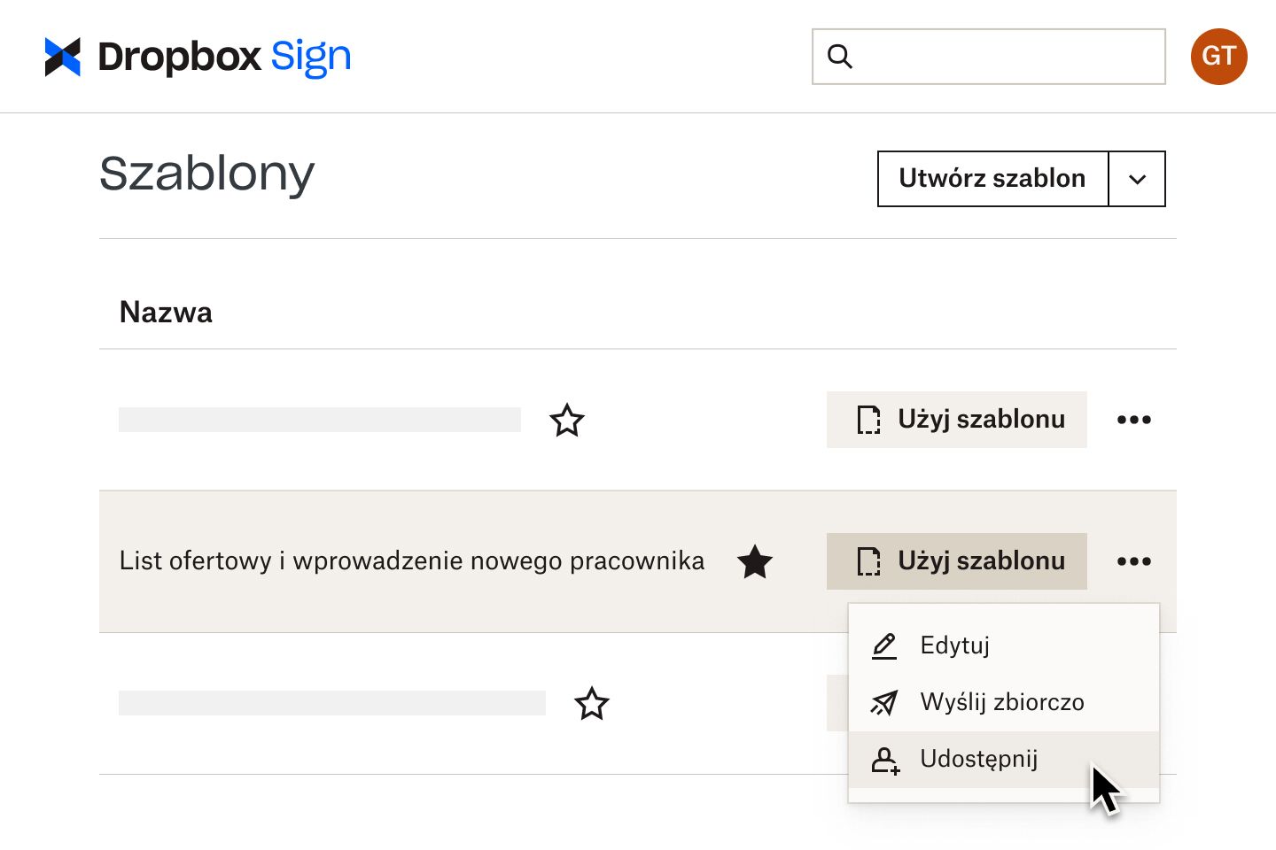 Użytkownik klikający przycisk „Udostępnij” przy szablonie wdrażania w Dropbox Sign