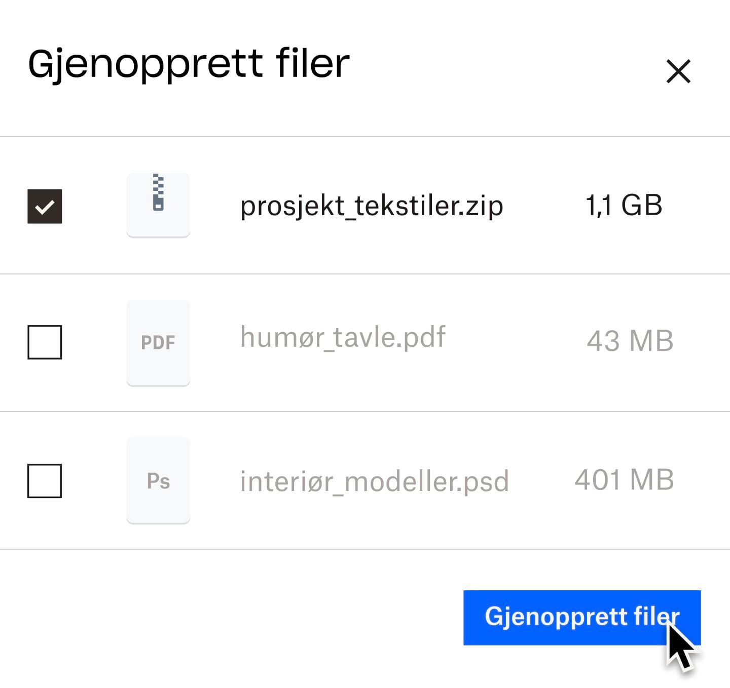 En bruker som klikker på en blå knapp merket «gjenopprett filer»