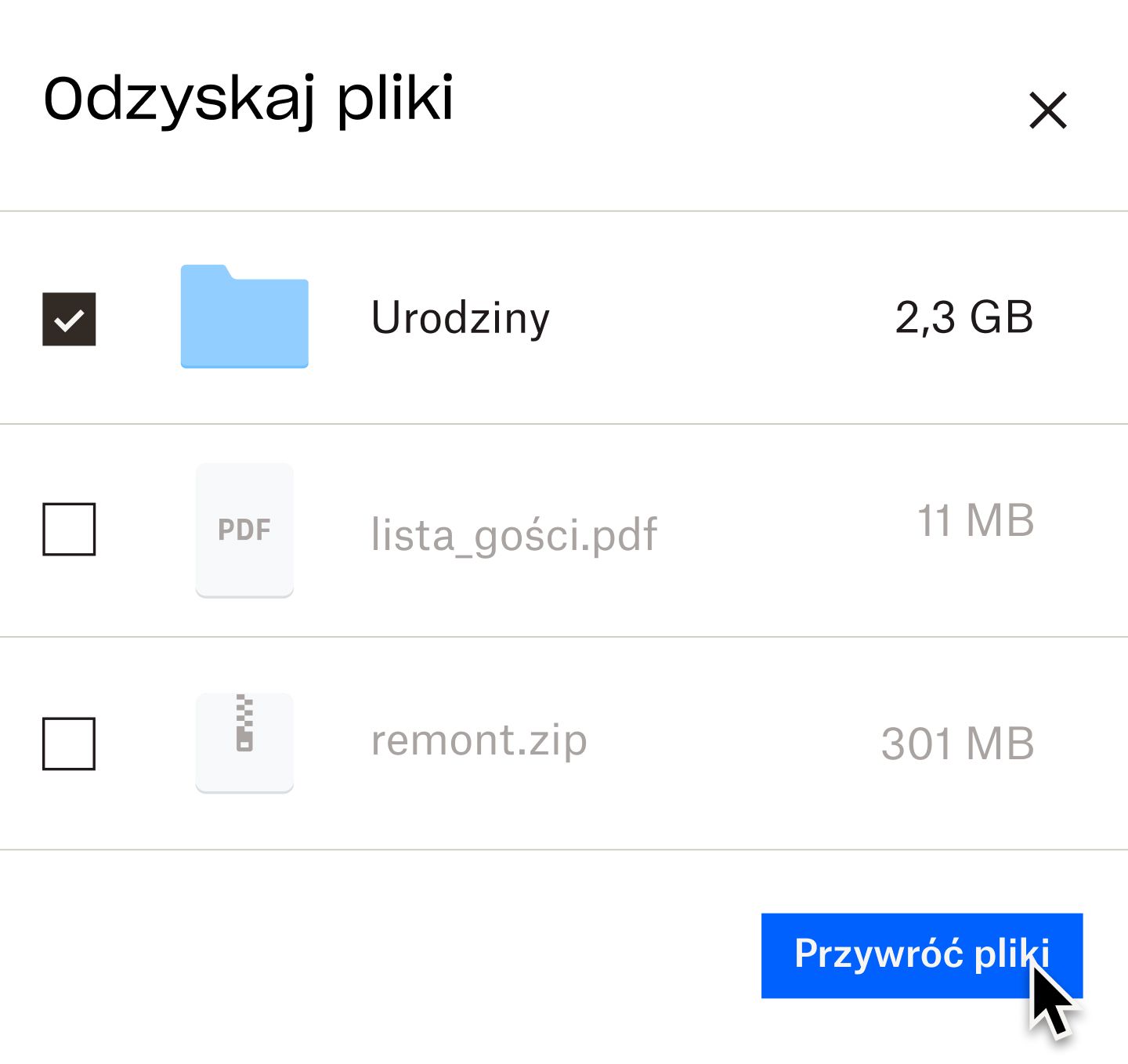 Użytkownik klikający niebieski przycisk z napisem „restore files” (przywróć pliki)