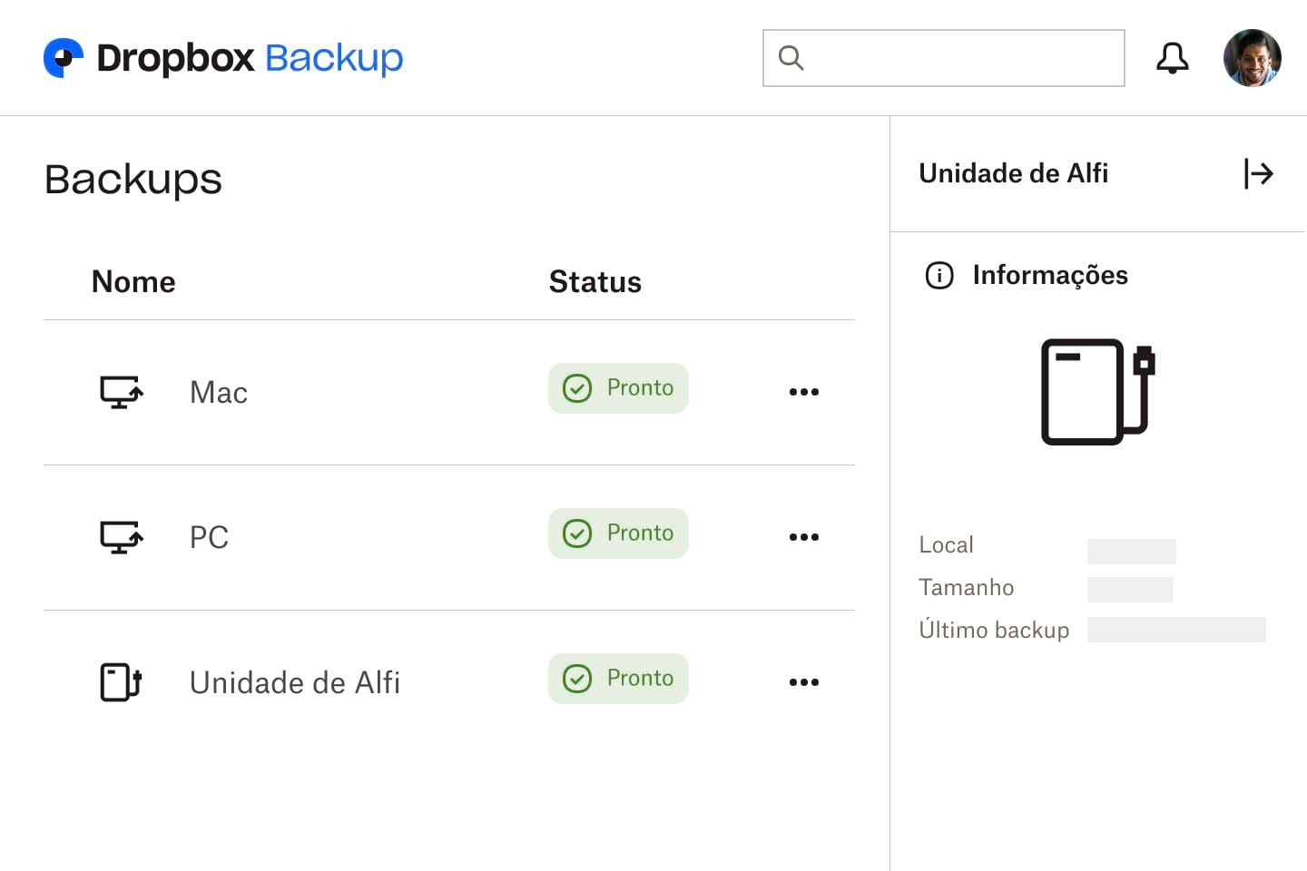 Imagem da interface de backup do Dropbox com três unidades mostrando o status &quot;concluído após finalizar o backup.