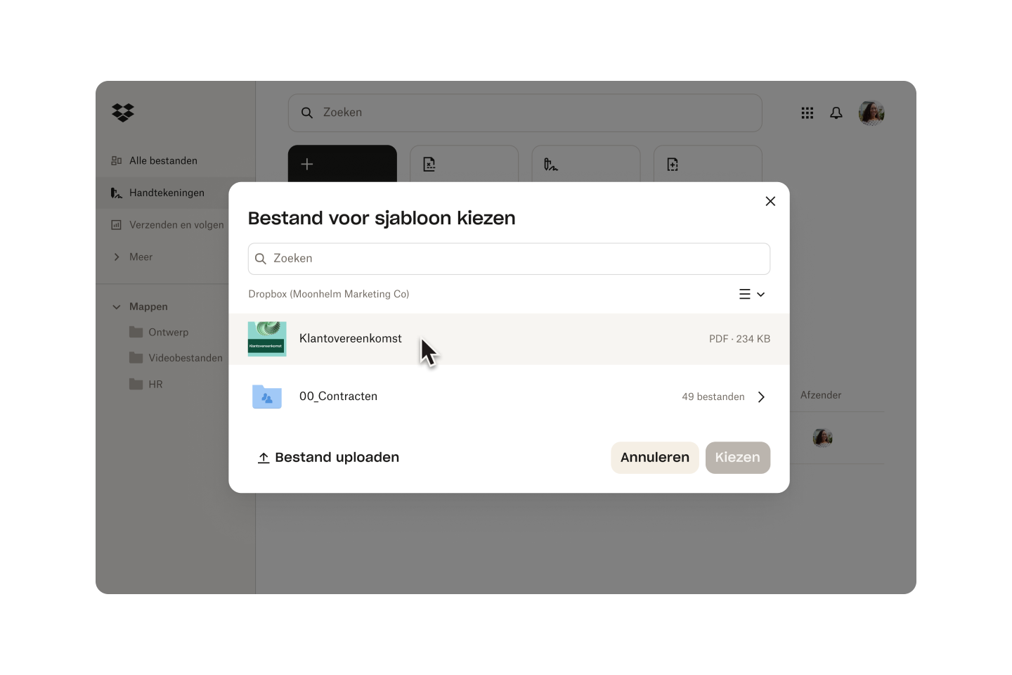 Afbeelding van een document dat wordt geüpload en geselecteerd als sjabloon voor snelle toegang.