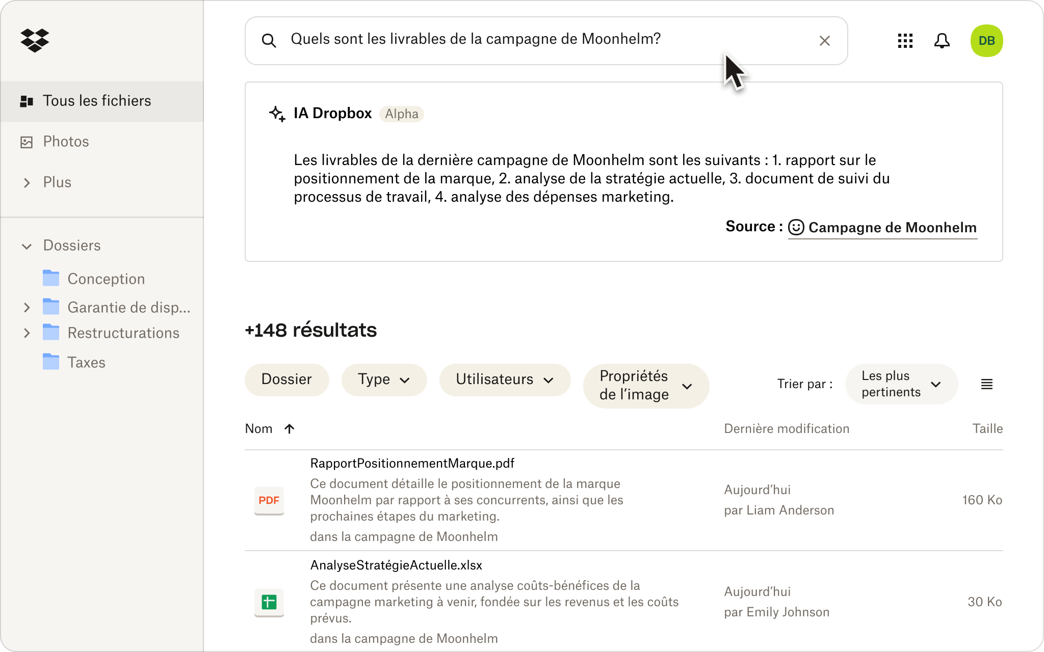 Une capture d'écran d'une personne utilisant le langage naturel pour rechercher des fichiers dans son stockage infonuagique Dropbox.
