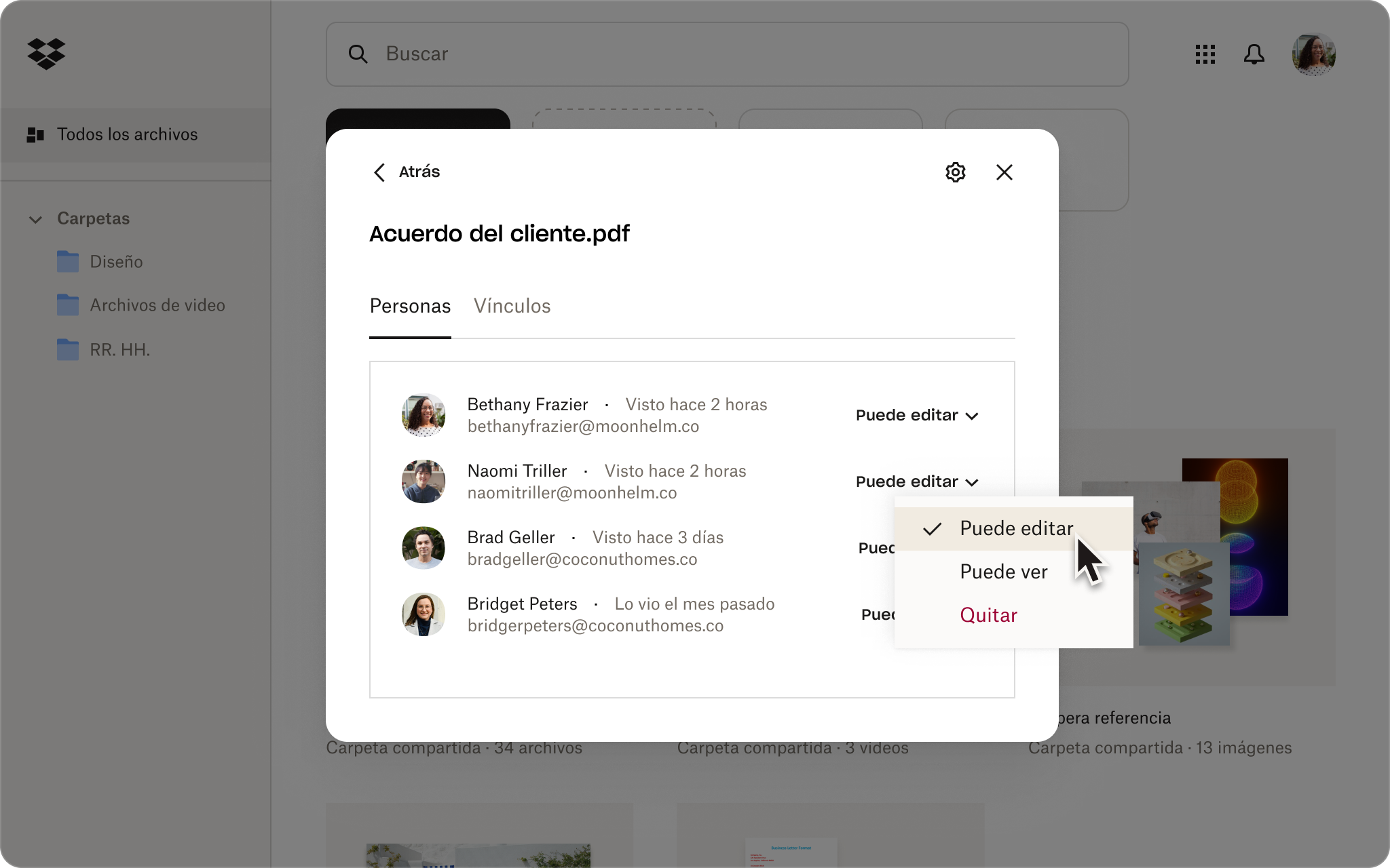 Una captura de pantalla de la interfaz de Dropbox que muestra a alguien ajustando la configuración para compartir un archivo mientras lo envía.