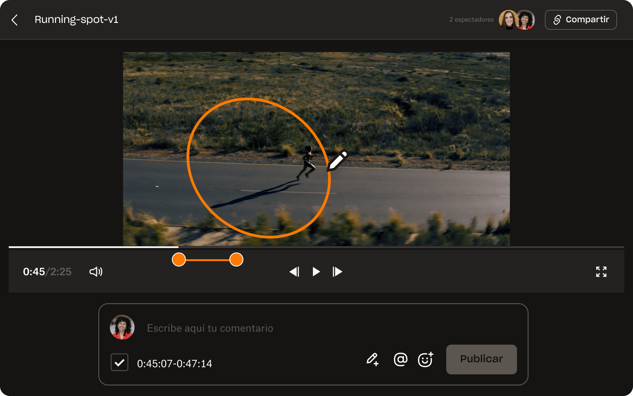 Un equipo de partes interesadas proporciona comentarios en fotogramas específicos a través de Dropbox Replay.