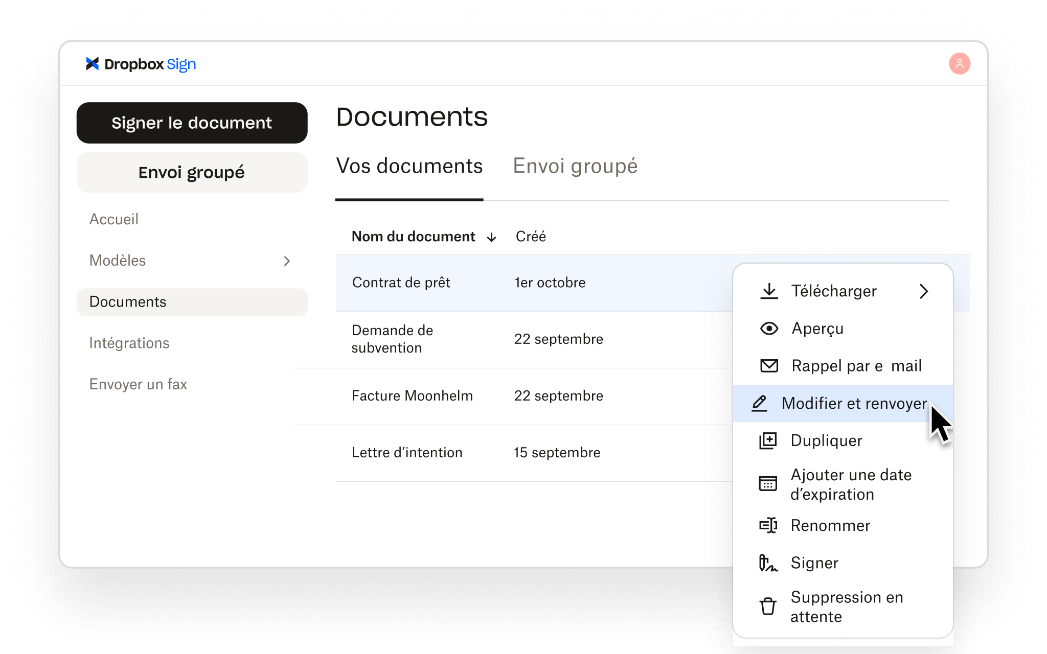 Dropbox Sign permet aux utilisateurs de gérer les documents avec des options pour modifier, renvoyer, prévisualiser, télécharger, signer, et plus encore.