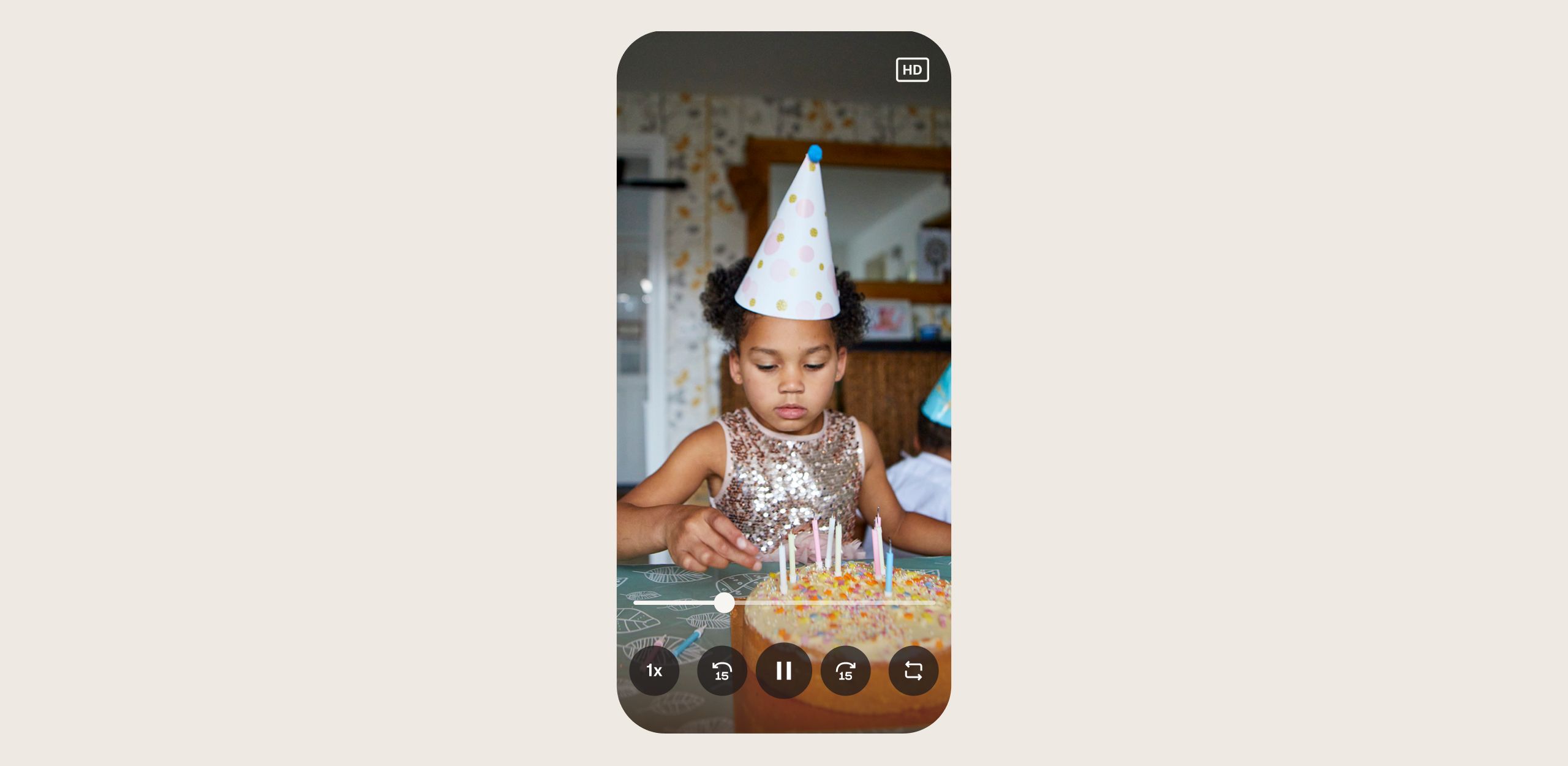 Product-UI die een schermafdruk laat zien van een video die wordt afgespeeld in de mobiele app