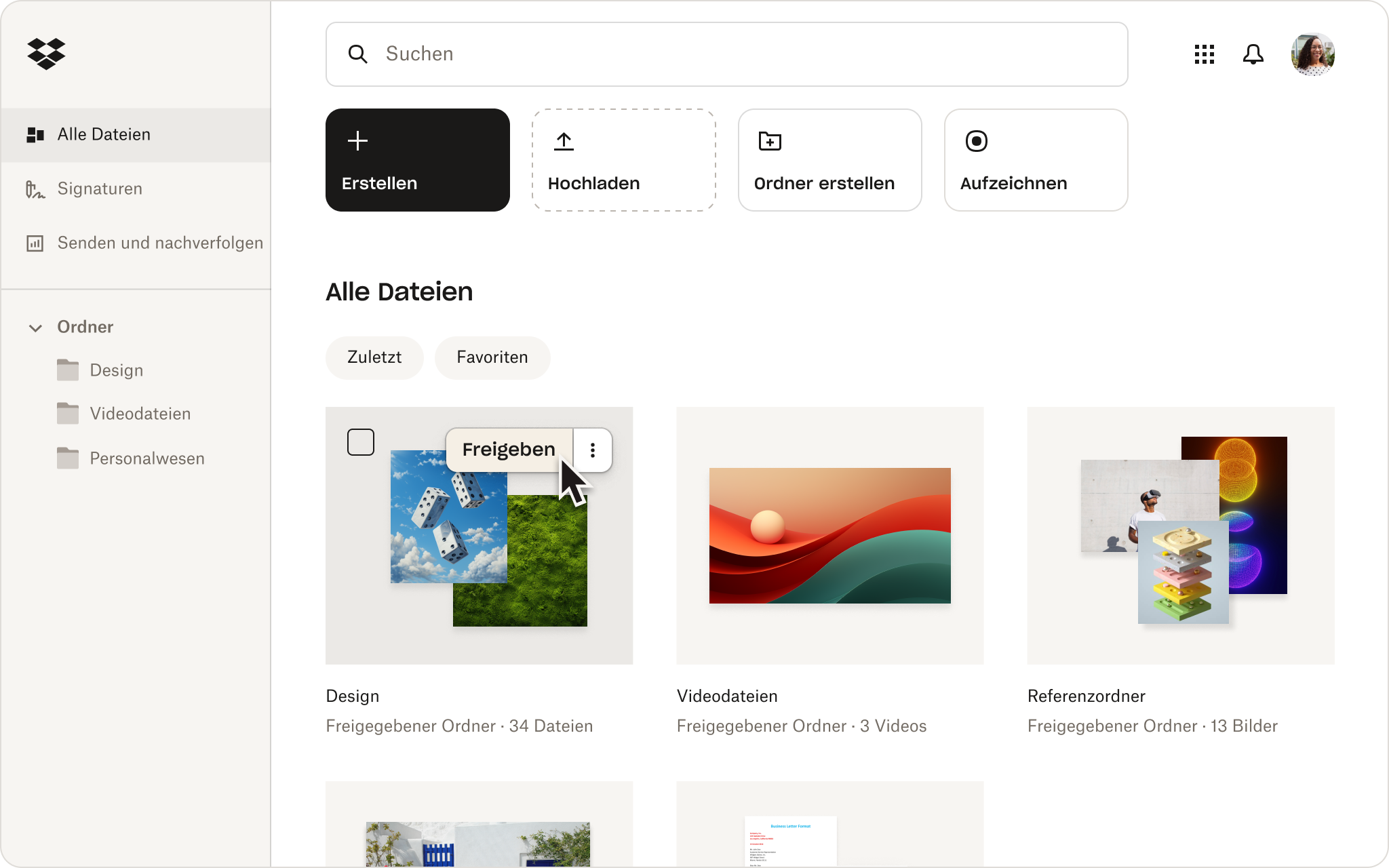 Darstellung der Dropbox-Benutzeroberfläche mit in einem Dropbox-Konto gespeicherten Dateien.