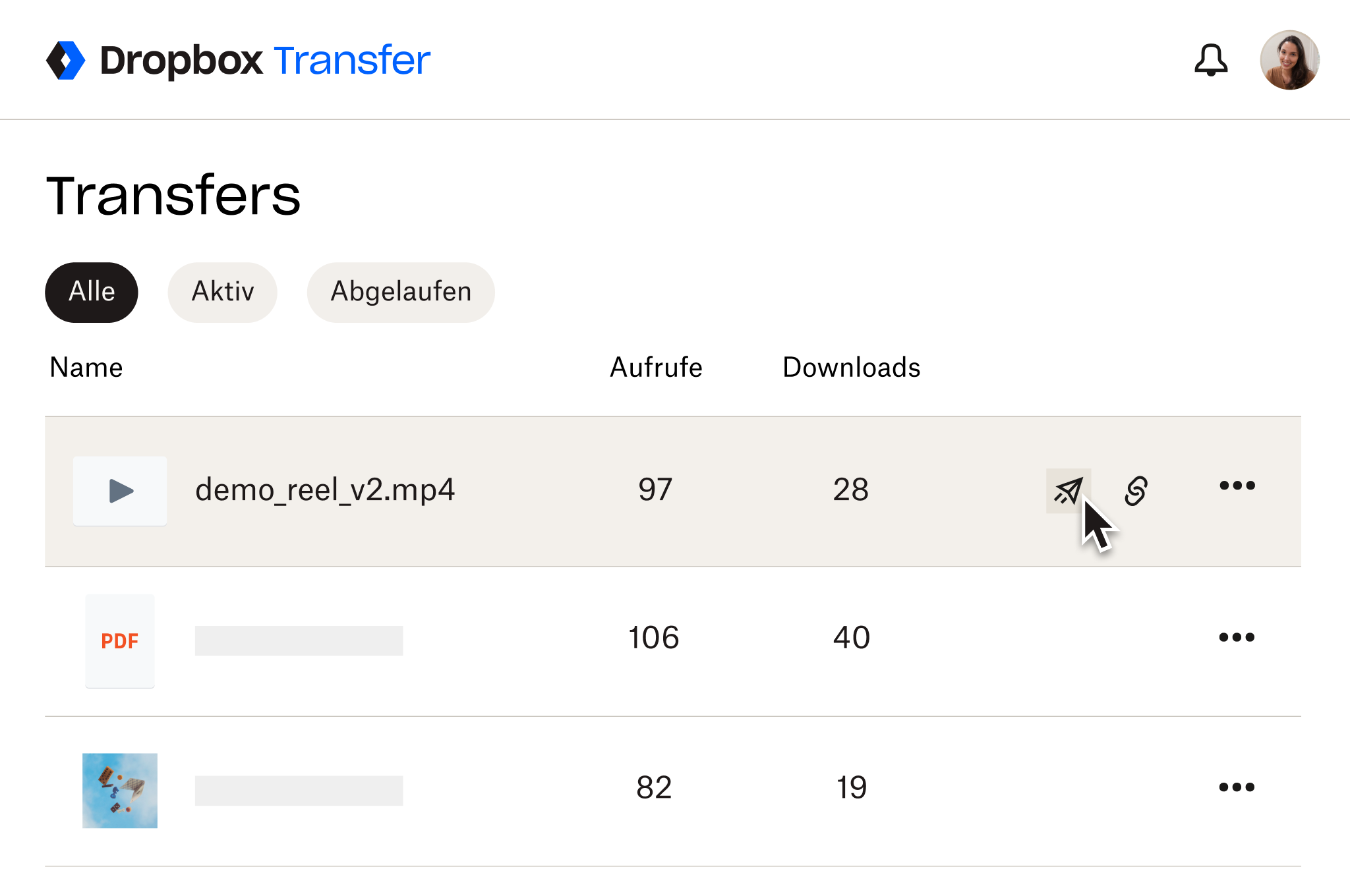 Screenshot der Benutzeroberfläche von Dropbox Transfer. Ein Mauszeiger über der Option zum Senden einer MP4-Datei über Dropbox Transfer.